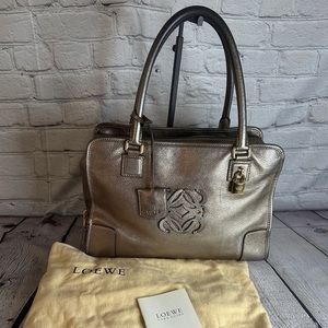❌SOLD❌Authentic Loewe Amazona 36 Metallic.